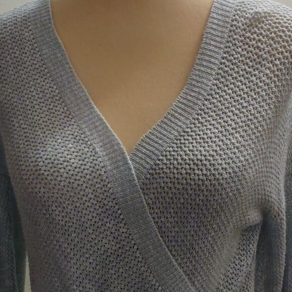 Express Women's size S sweater lightweight‎ pullover pastel blue - Picture 2 of 9